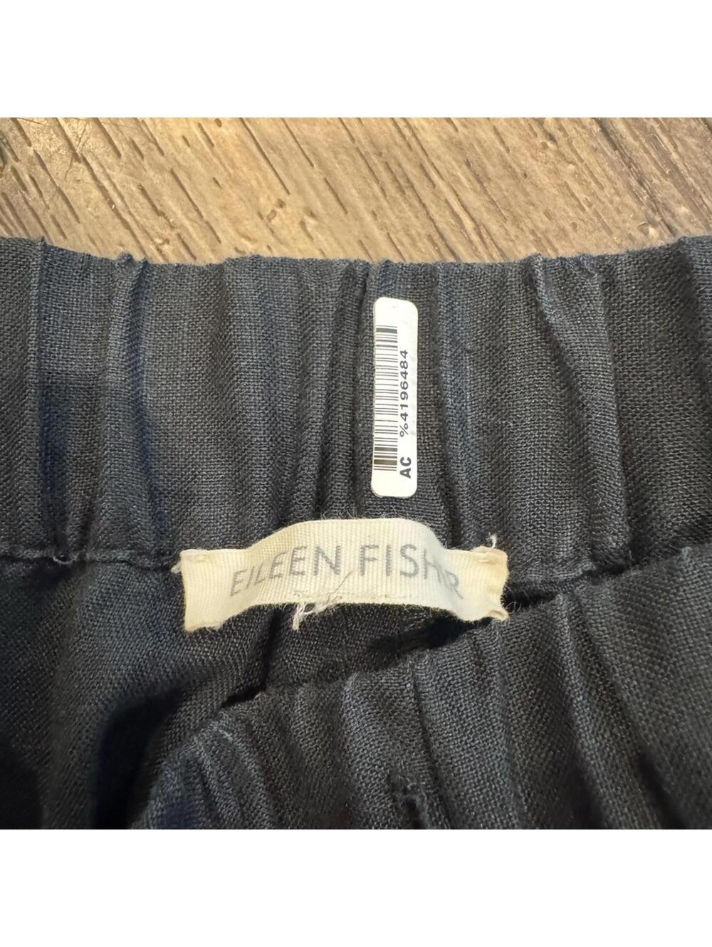 Eileen Fisher 100% Organic Linen Black Shorts 8” inseam Sz Sm - Picture 4 of 6